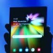 Samsung a prezentat in premiera un mult-asteptat telefon pliabil